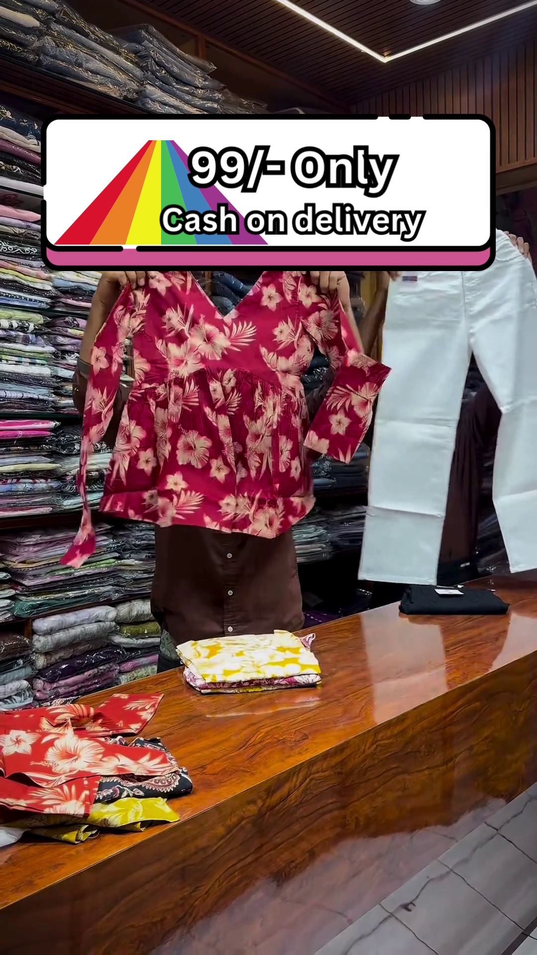 Yellow and White Floral Printed Top Paired with Black Straight-Fit Pants for Women - Image 4