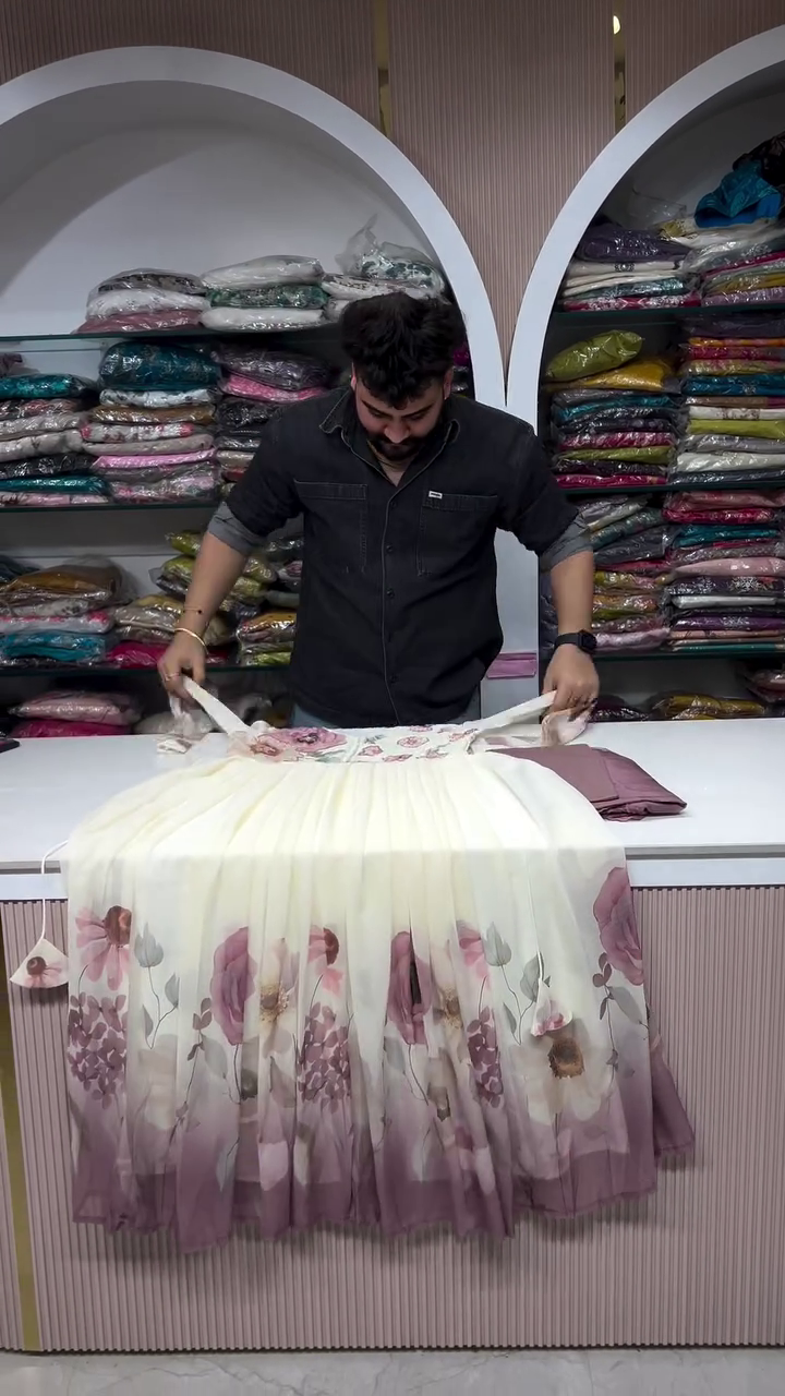 Elegant Mauve and Floral Printed Three-Piece Ensemble - Image 2