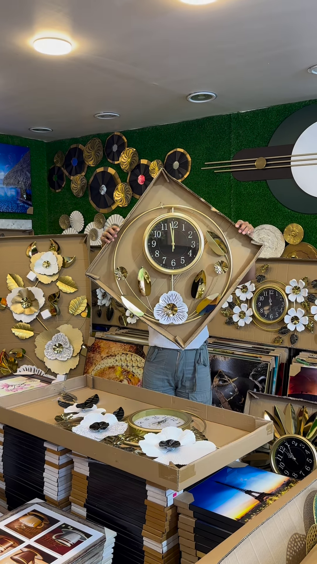 Luxury Large-Scale Floral Wall Clock with Gold and Silver Leaf Accents – Designer Home Decor Statement Piece - Image 2