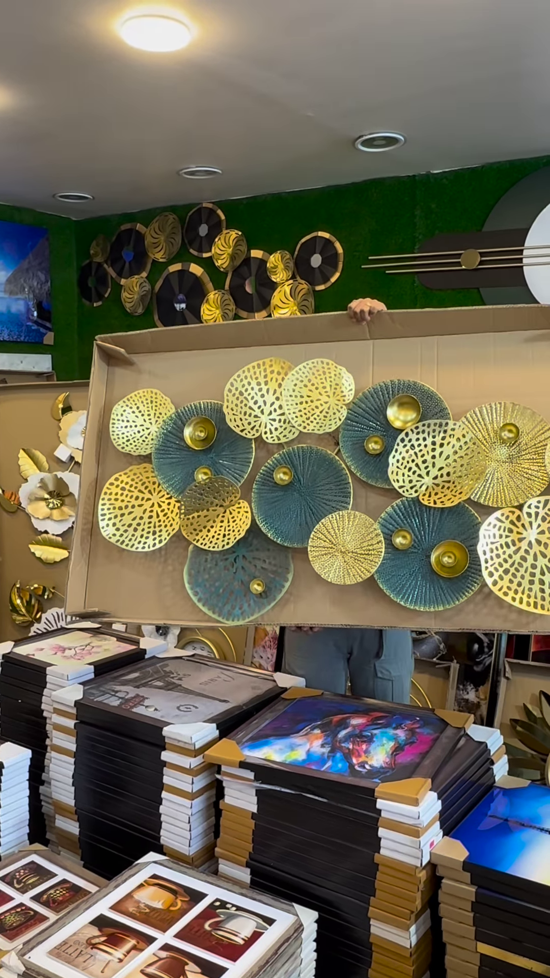 Luxury Large-Scale Floral Wall Clock with Gold and Silver Leaf Accents – Designer Home Decor Statement Piece - Image 6